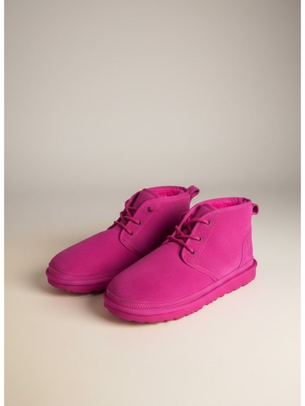 UGG Neumel Suede Pink‎ Chukka Boots Lace up Big Girl Size EU 38 US 6 Fur Lined